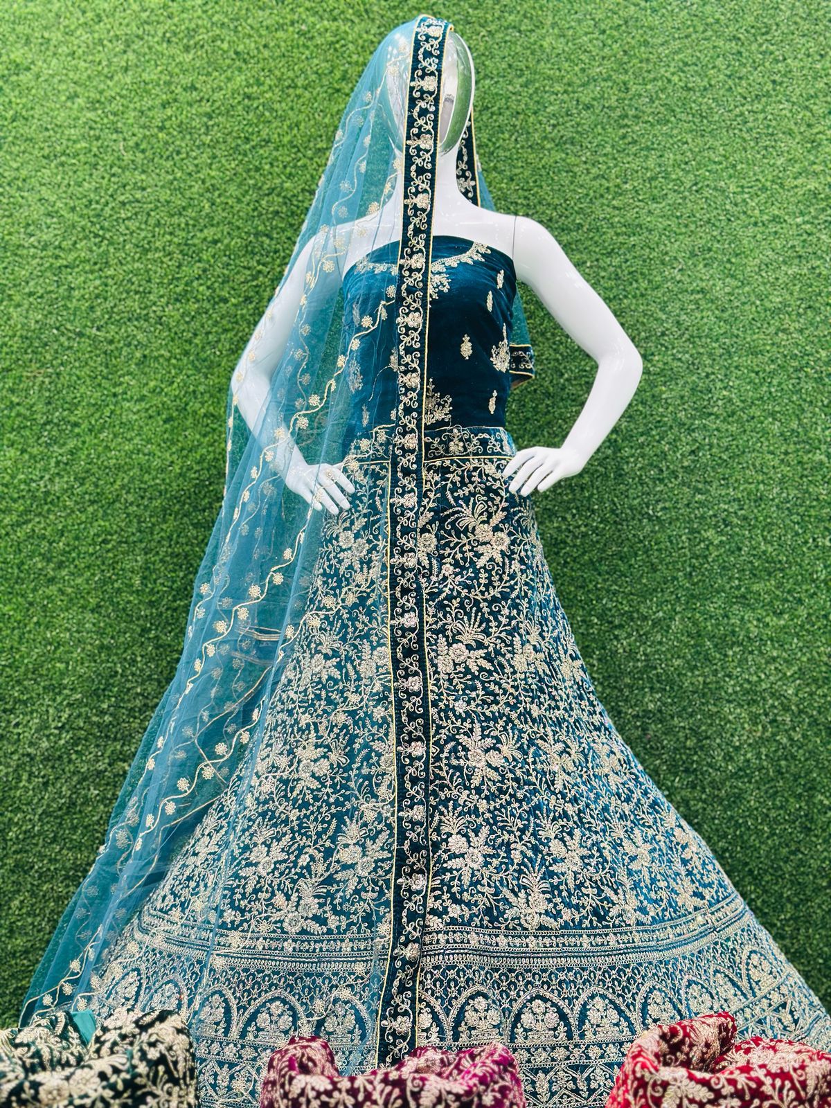 DESIVOGUERS PREMIUM BRIDAL LEHENGA