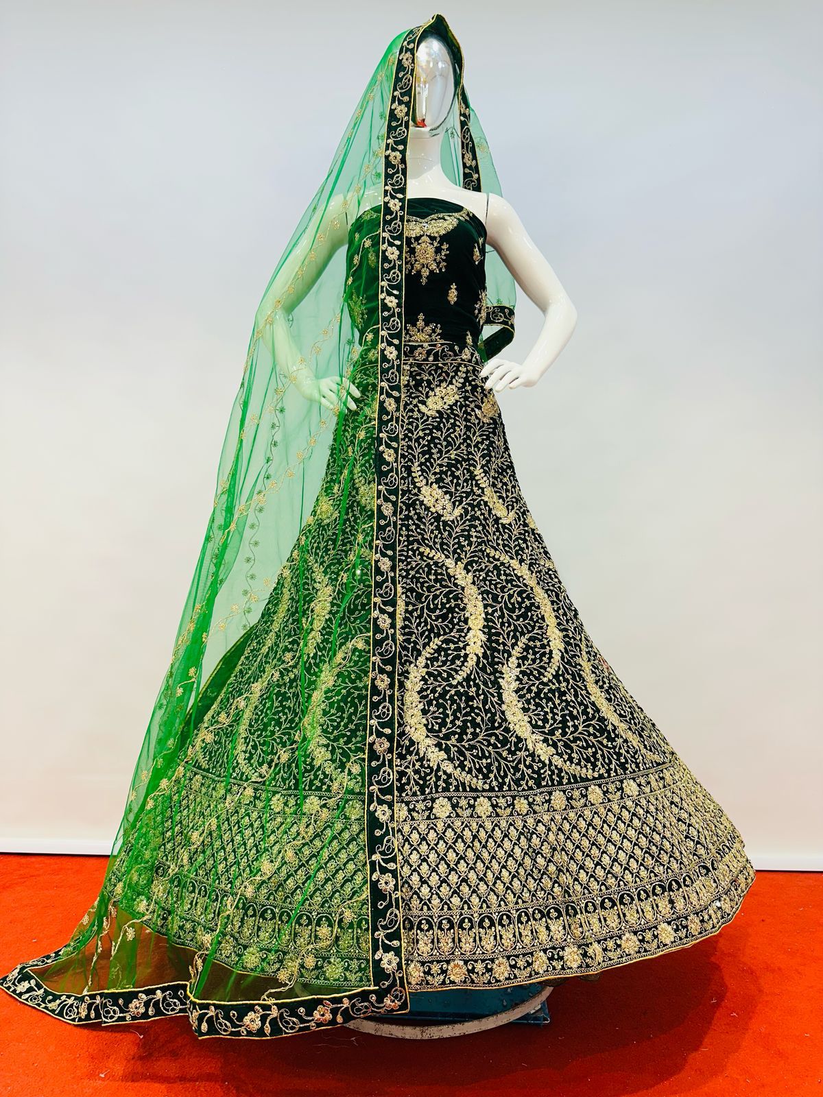 DESIVOGUERS PREMIUM BRIDAL LEHENGA