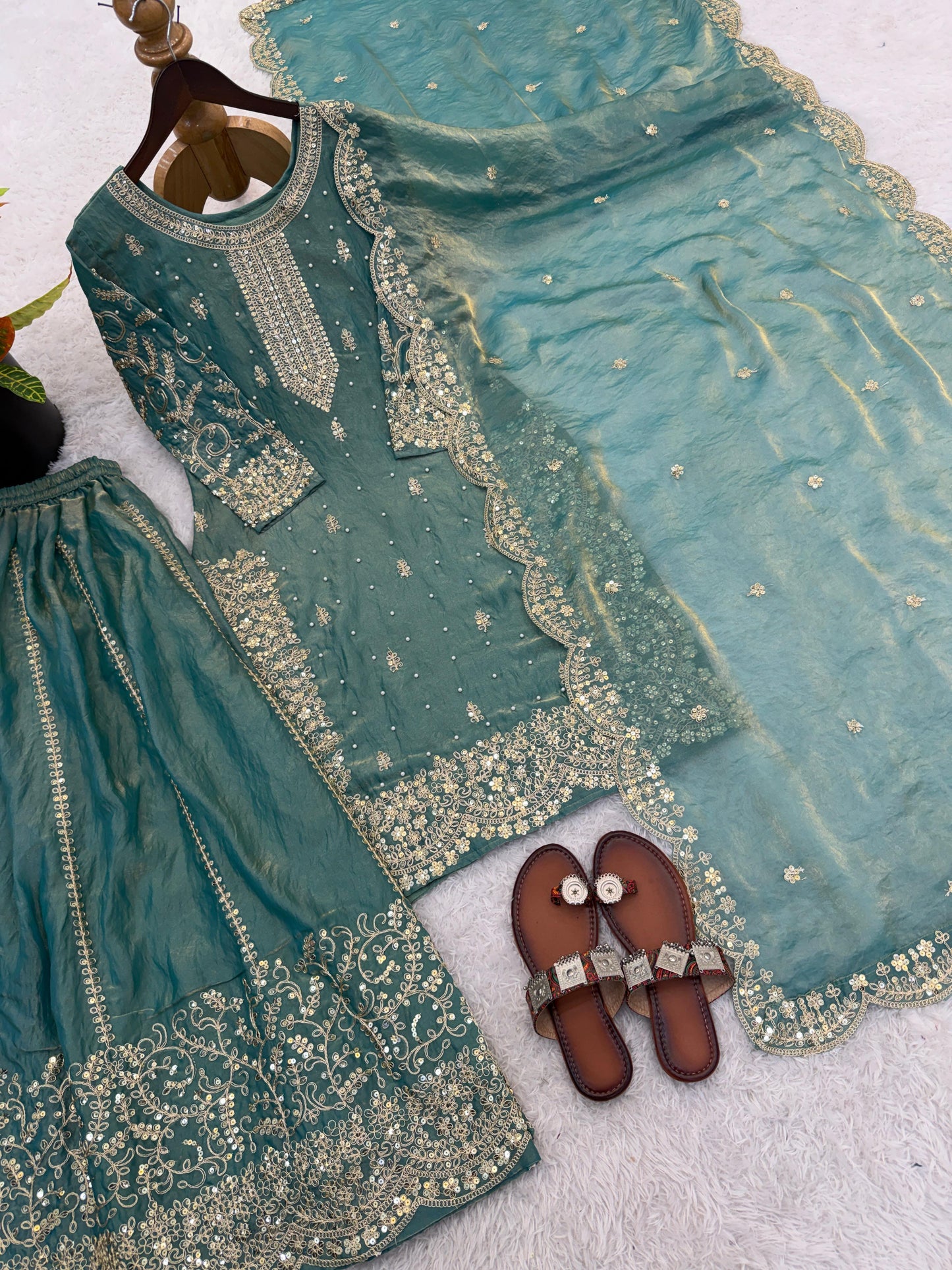 PREMIUM EMBROIDERED FENDY SILK SET WITH DUPATTA