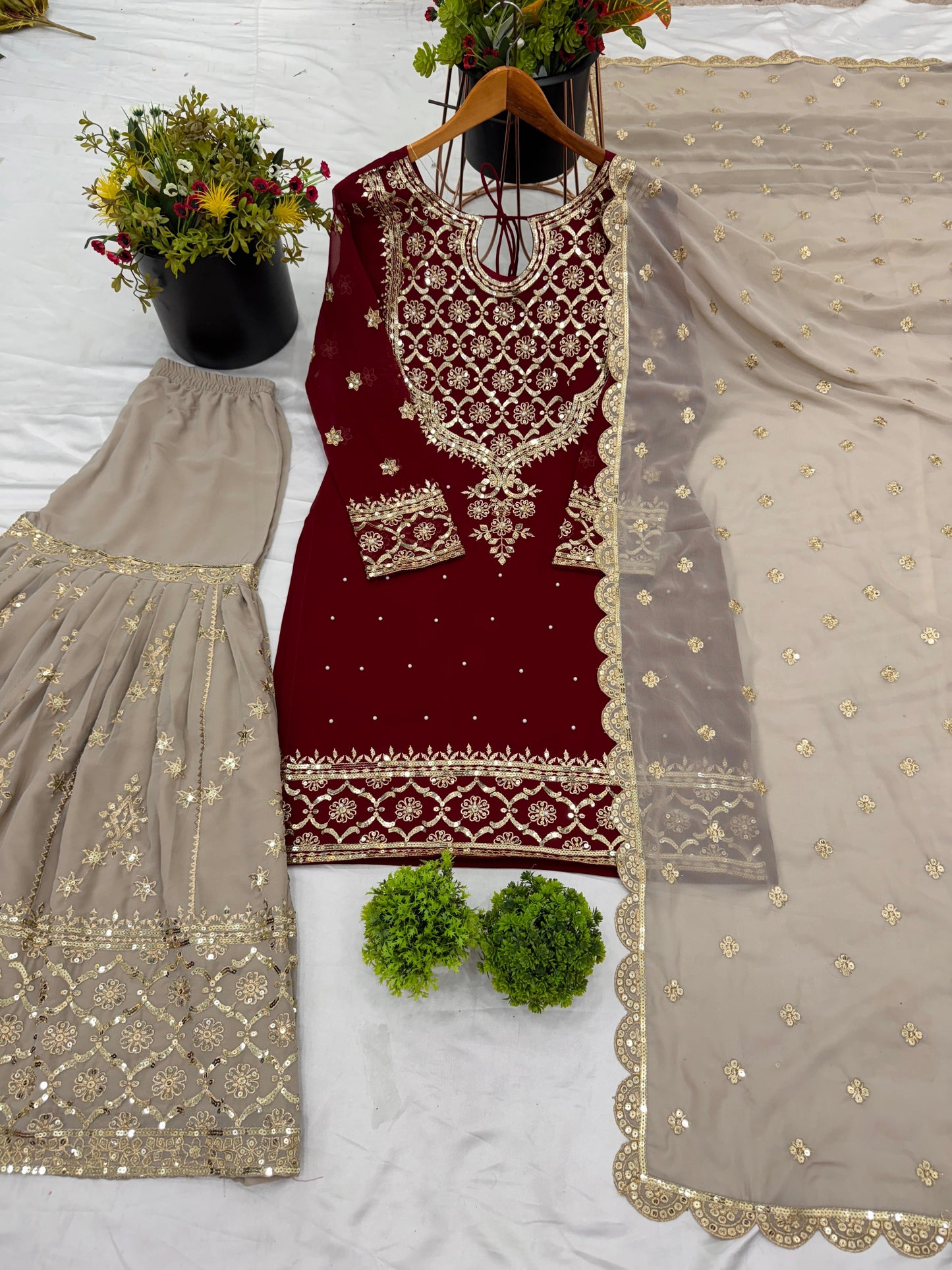 LUXURY GEORGETTE DESIGNER'S TOUCH
