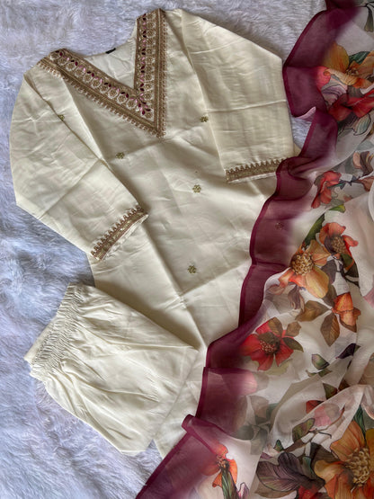 ROMAN SILK WITH BEAUTIFUL EMBROIDERY