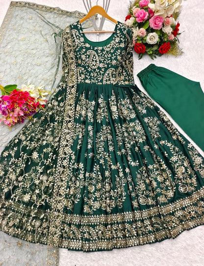 CHINON SILK GOWN SET WITH PAND AND DUPATTA.