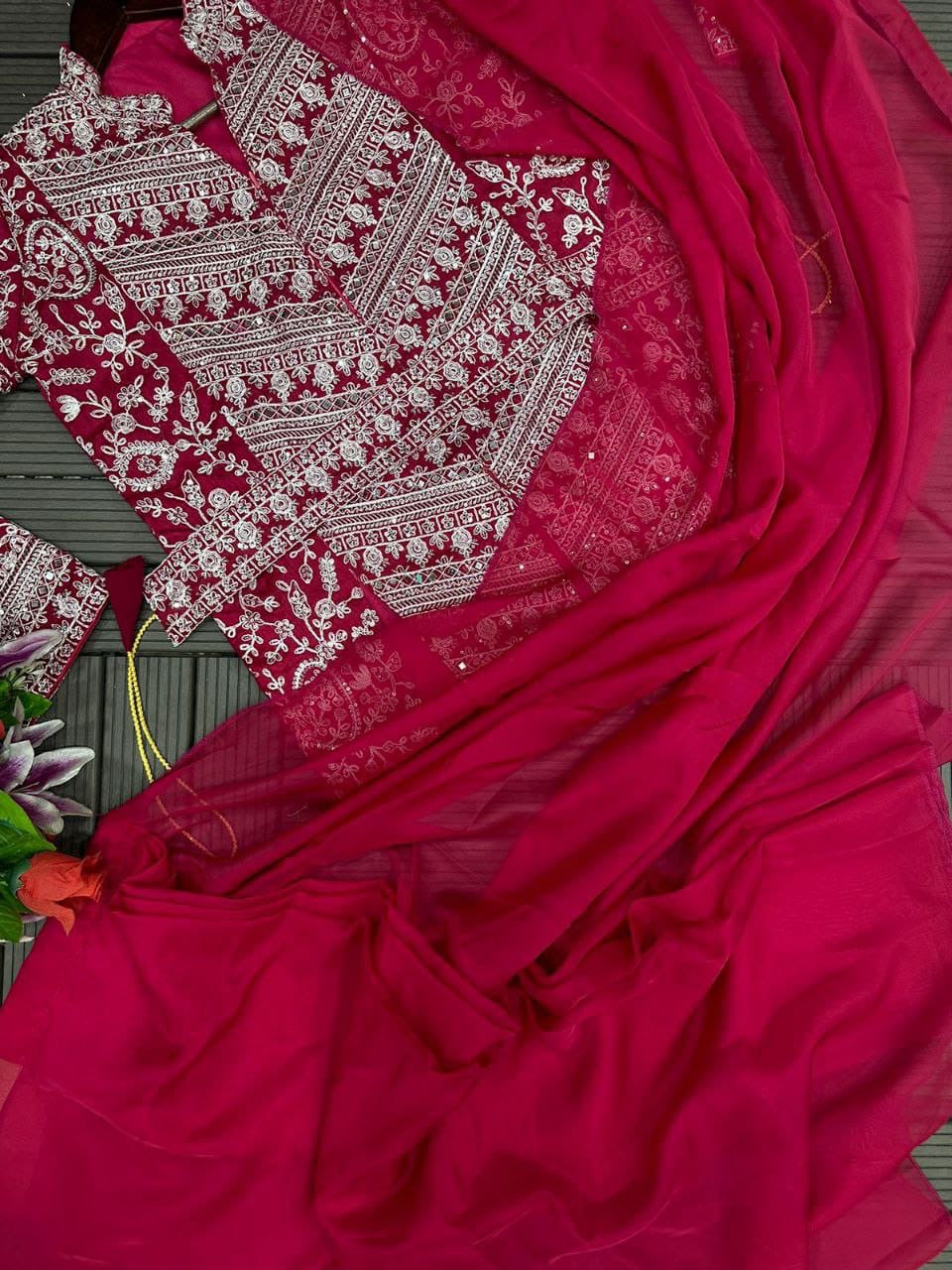 BOSS LADY LUXE SAREE