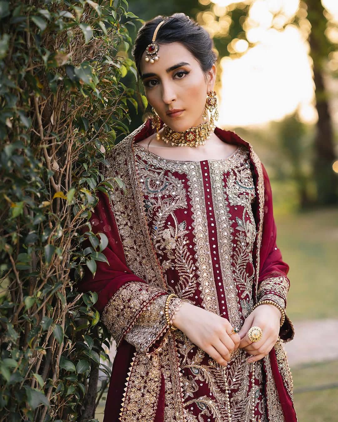 CHERRY DELIGHT DESI FIT