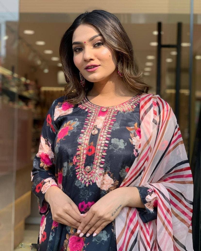 DIVYA – ELEGANT KURTI SET - CASUAL WEAR