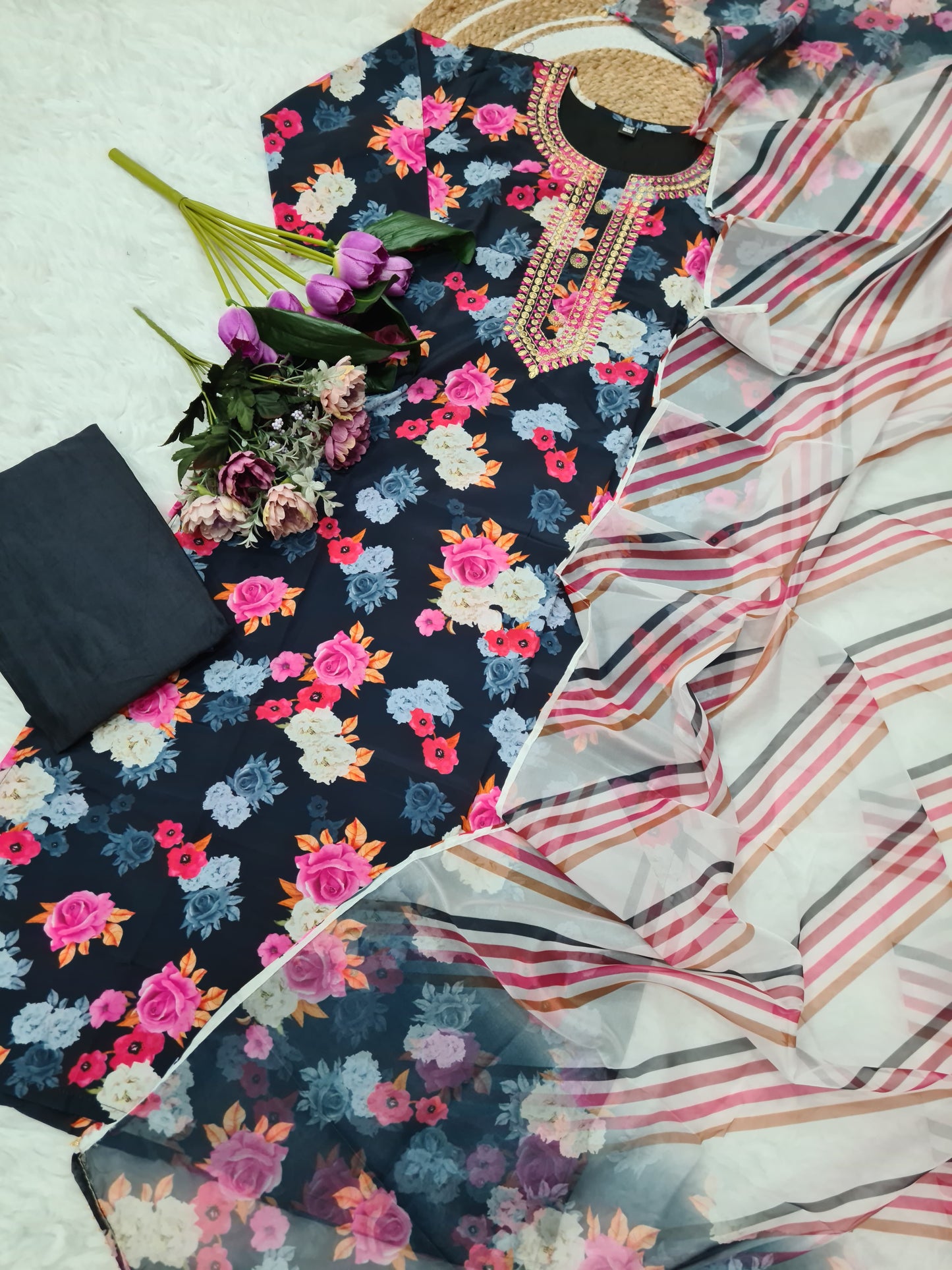 DIVYA – ELEGANT KURTI SET - CASUAL WEAR