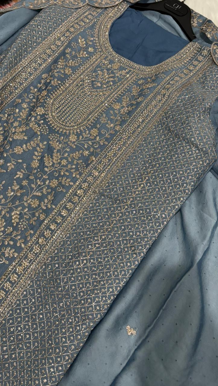 MEHERUNISA ROYAL GARARA SET WITH PURSE