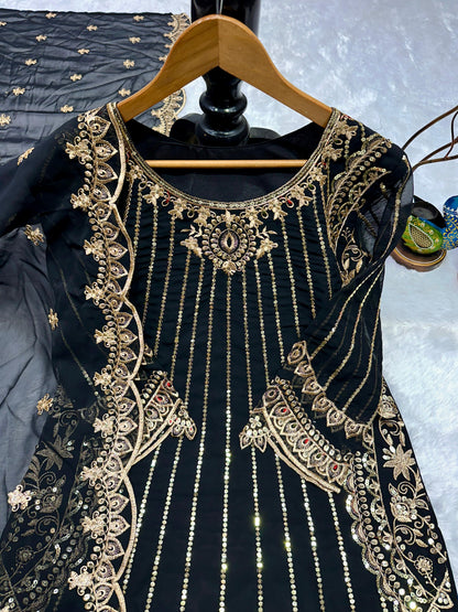 ELEGANT EMBROIDERED TOP AND PLAZZO SET WITH LACE DUPATTA