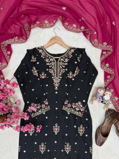 DESIGNER STAR GEORGETTE KURTI PLAZZO SET WITH EMBROIDERED DUPATTA