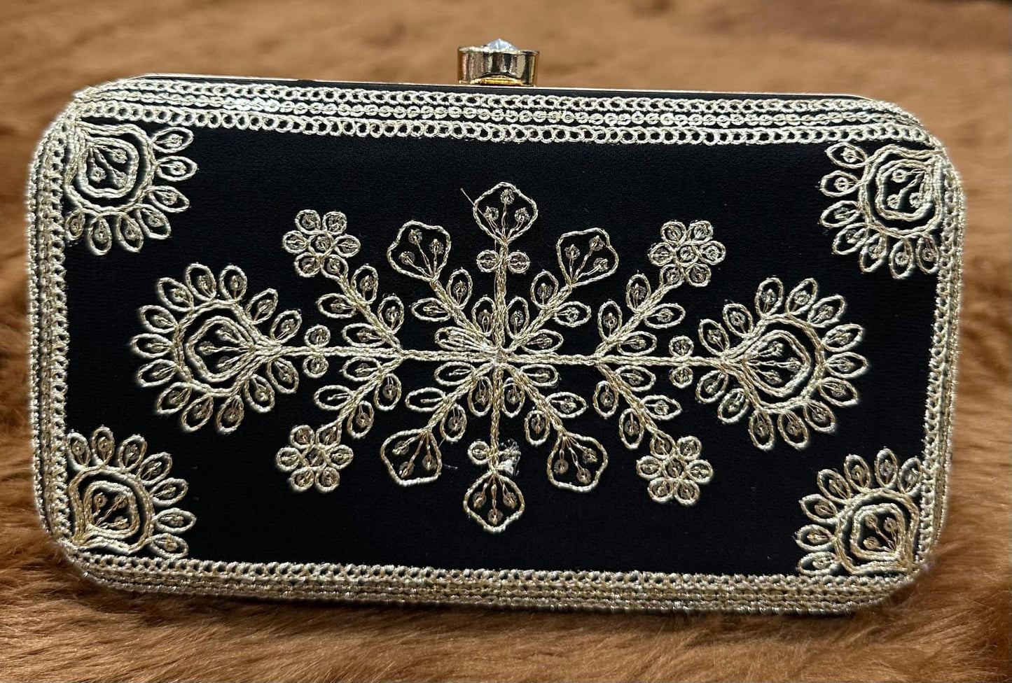 AAFRÉEN LUXE WITH PURSE