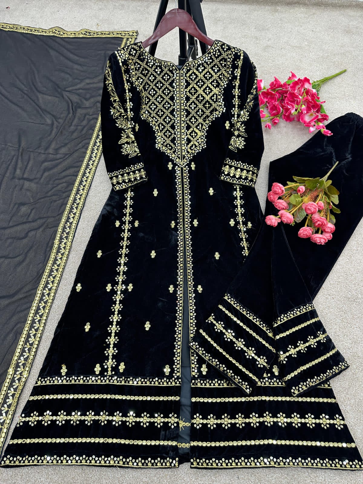 MEHERMAHAL ANARKALI