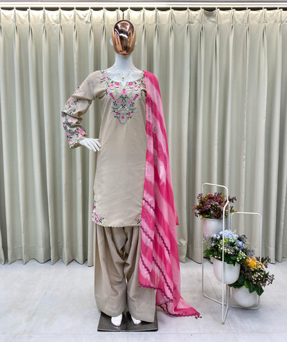 DESIGNER WEAR EXCLUSIVE FARSI SALWAR SUIT IN FRENCH CRAPE WITH SOFT ORGANZA DUPATTA