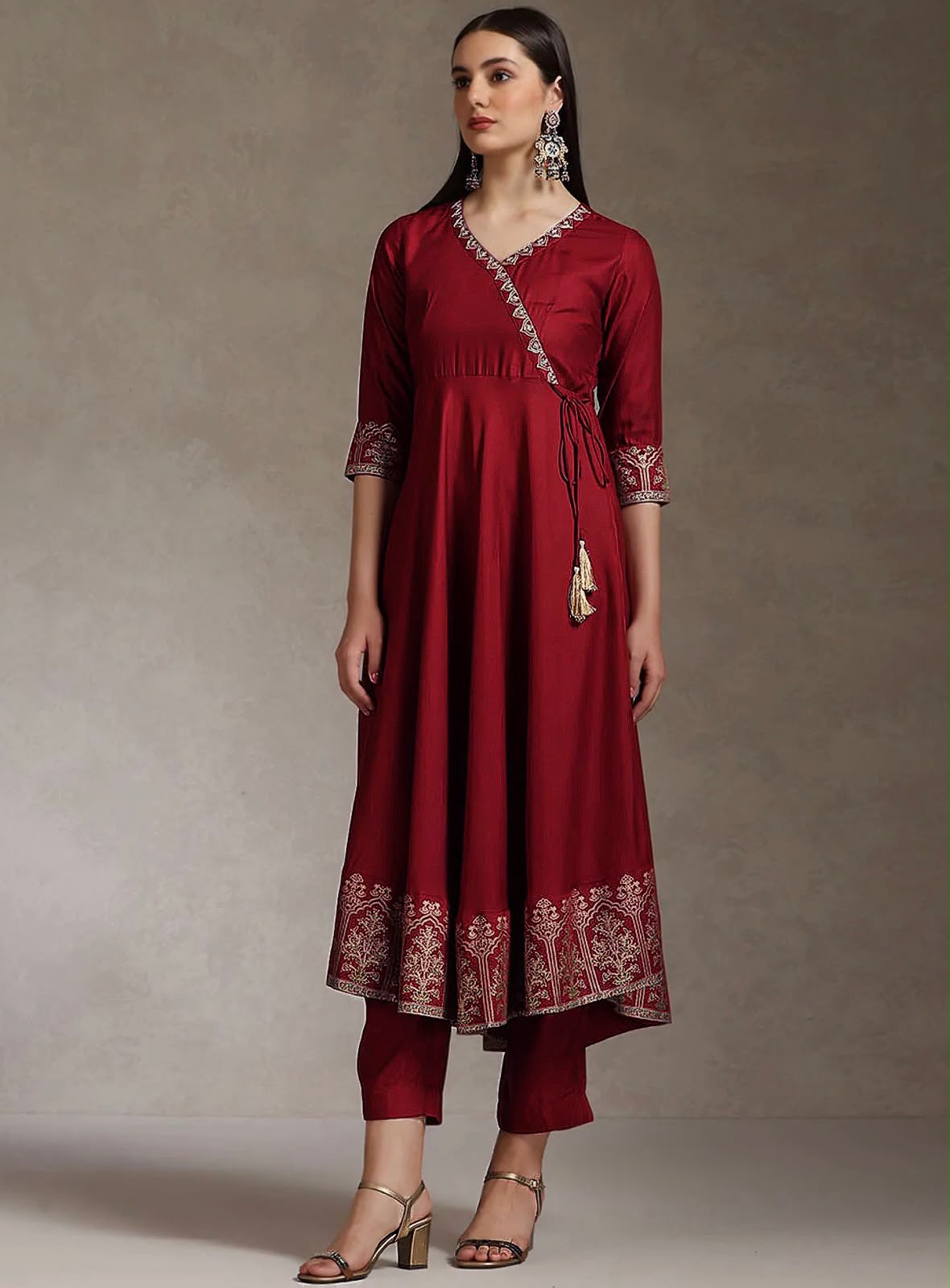 MAHIRA ANARKALI