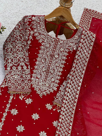 HEAVY LUXE SHALWAR SUITE