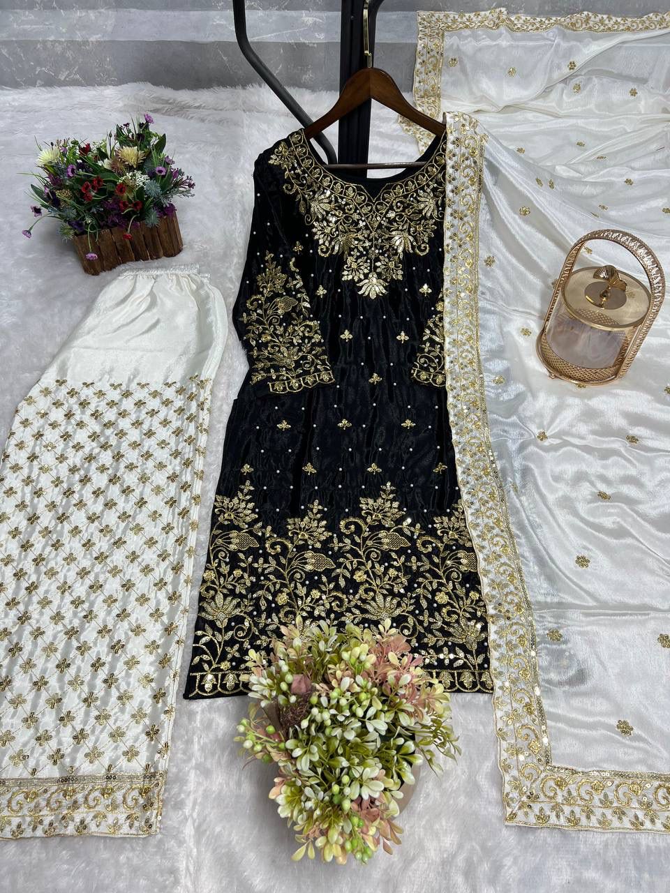 NOIR LUXE – READY-TO-WEAR