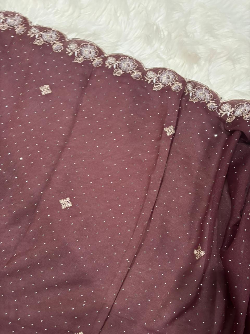 HEAVY ZARKHAN STONES WITH BRIDAL PURSE - IN HAND