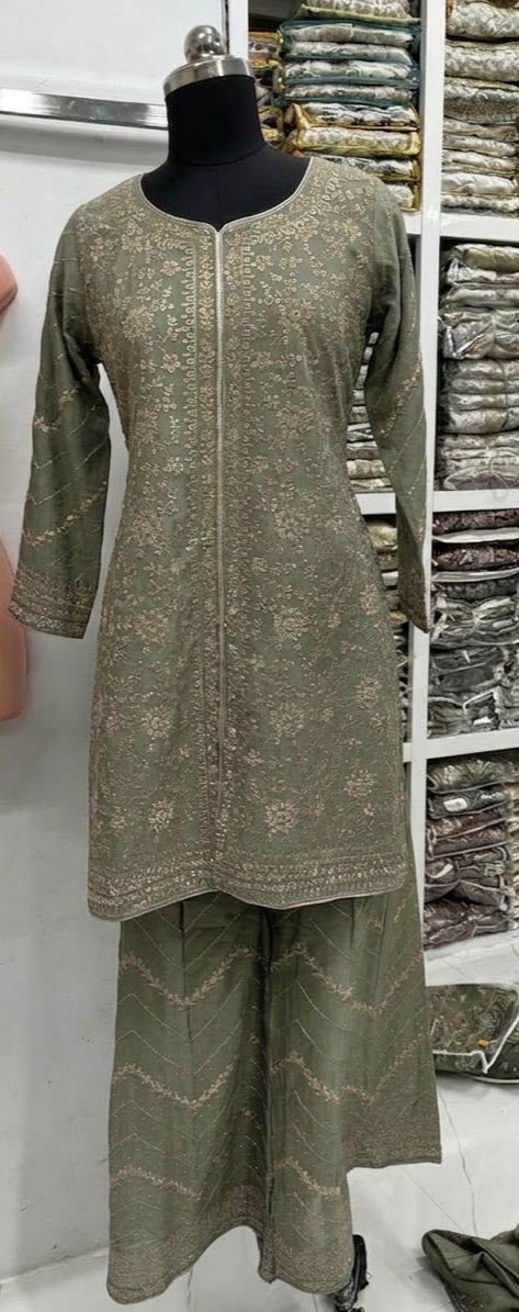 ROYAL ELEGANCE HEAVY ZARKAN STONE GARARA SET