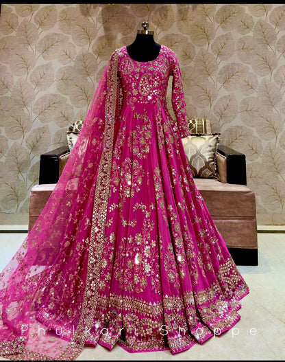 CHINON SILK GOWN SET WITH PAND AND DUPATTA.