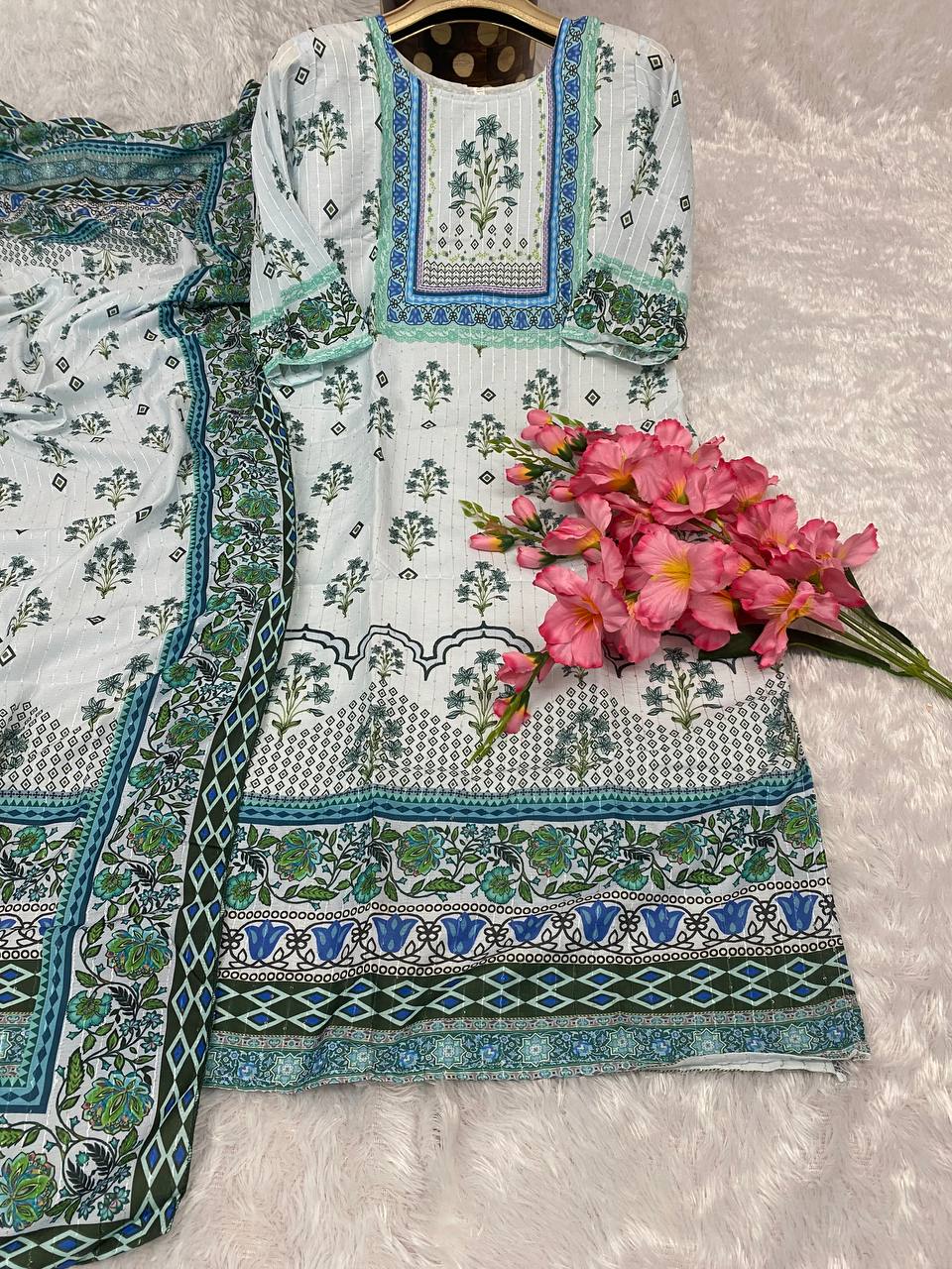 KURTI: BEAUTIFULLY PRINTED