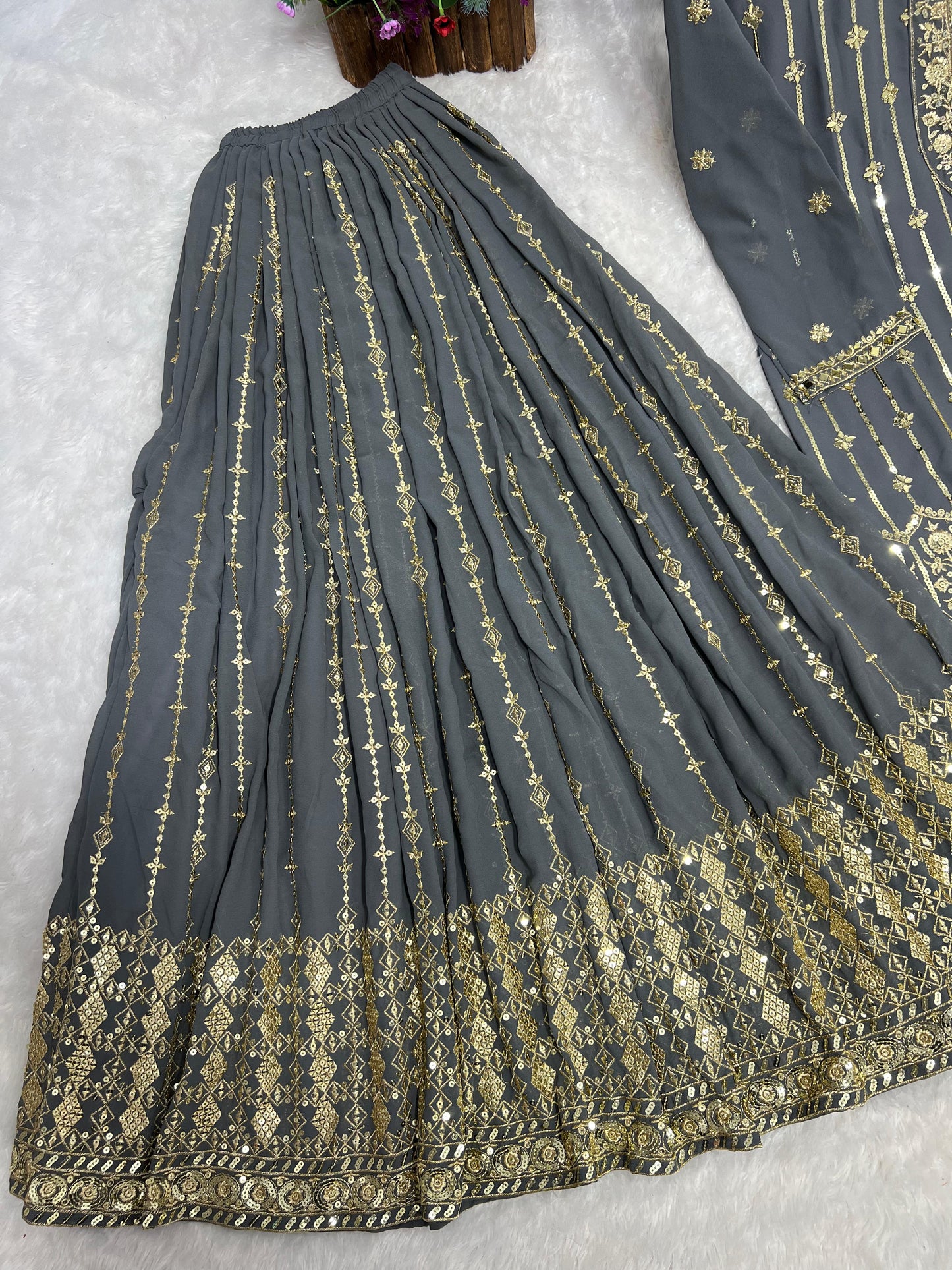 HEAVY ATTRACTIVE EMBROIDERY